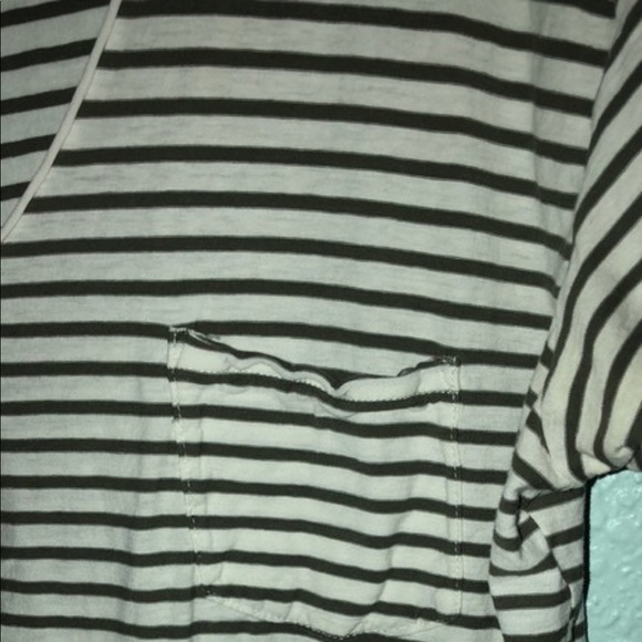 striped AE shirt - Picture 3 of 3